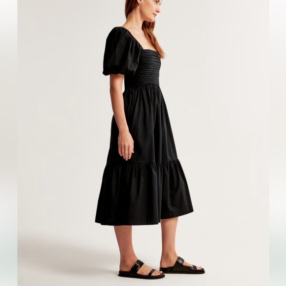 Elegant Black Puff Sleeve Dress - Picture 3 of 7